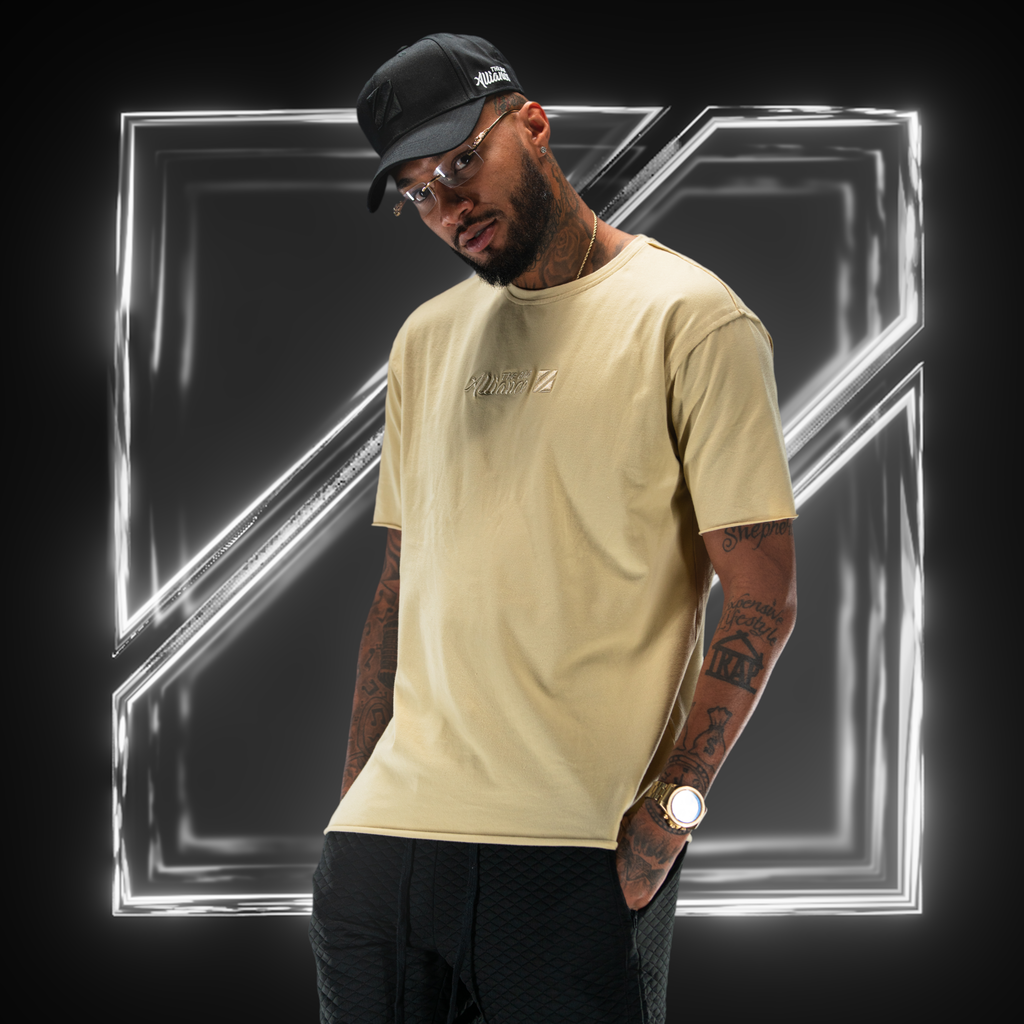 BLOND RAW CUT TEE