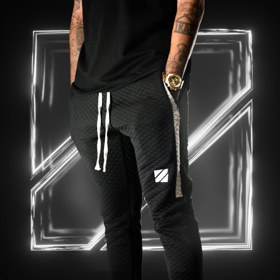 WHITE STRIPE QUILTED JOGGER